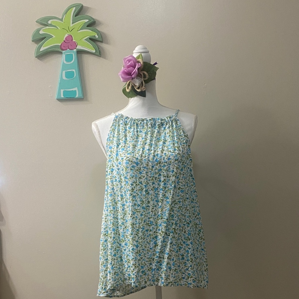 Time and Tru Light Green Blue Floral Tank Top